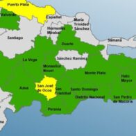 COE mantiene alertas en 17 provincias por vaguada y advierte sobre inundaciones