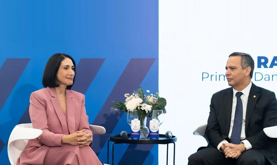 Primera Dama encabeza diálogo sobre justicia y futuro de la niñez en el segundo día de la Conferencia del Poder Judicial 