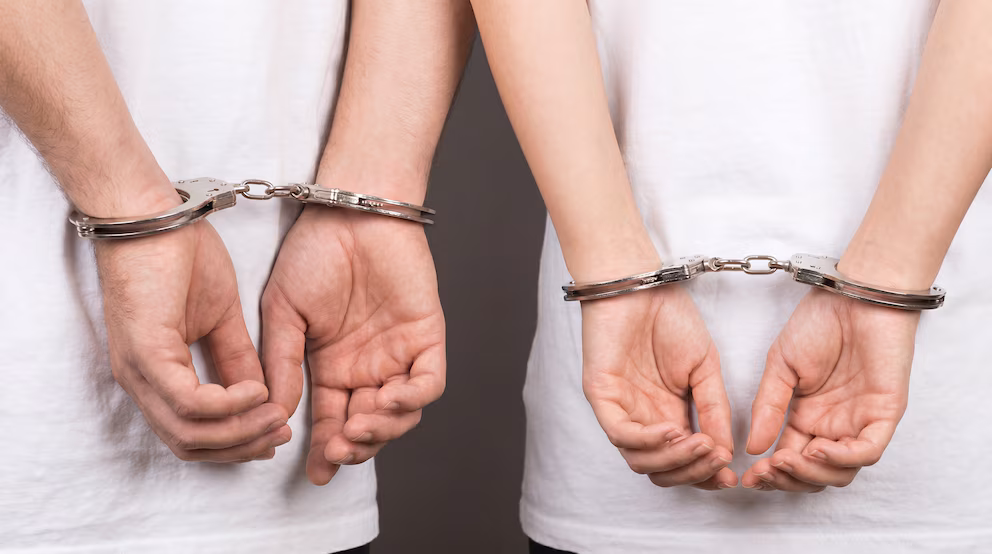 El Salvador: Condenan a madre y padrastro por homicidio de un menor de dos años