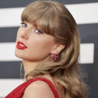 Taylor Swift solicita el registro de su voz e imagen como marca, ante la amenaza de la IA