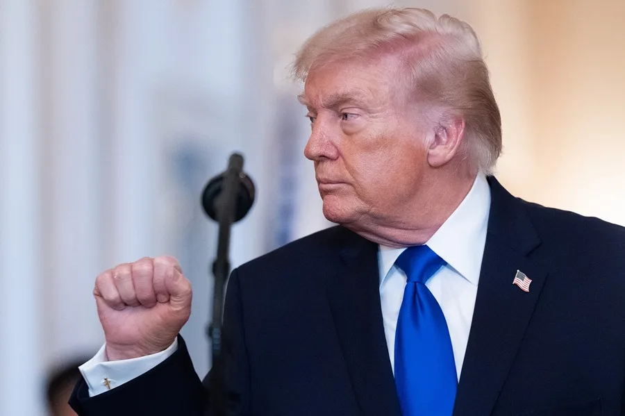 Trump dice que está preparado para lanzar un duro ataque contra Irán si fracasa el diálogo