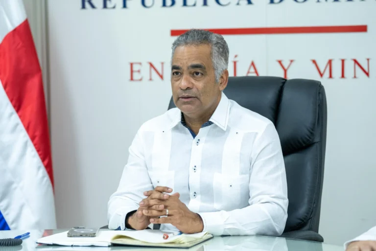 Ministro de Energía y Minas llama a respetar estudios científicos ante conflicto por minería en San Juan