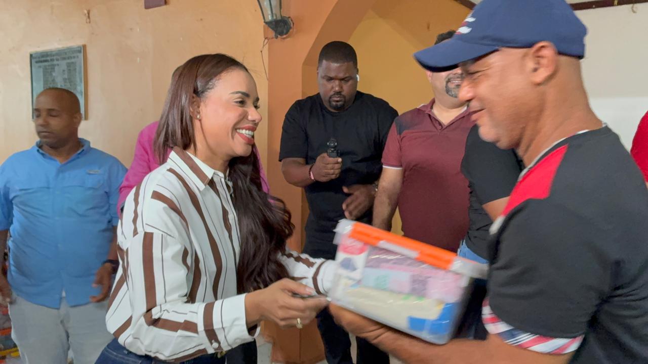 “No dejaré de ayudar a mi gente”, dice Betty Gerónimo ante cuestionamientos