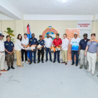 United Petroleum dona equipos a bomberos del Este y supera 132 entregas en el país