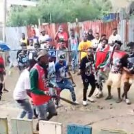 Pese a prohibición de interior y policía haitianos salen con gagá y machetes por calles de Santiago