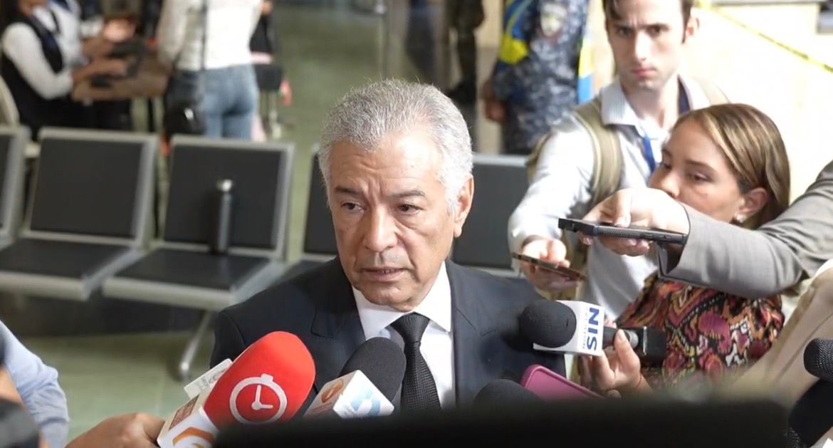 Abogado Ángel Locward advierte sobre presión mediática; cuestiona alcance de nuevo peritaje en caso Jet Set