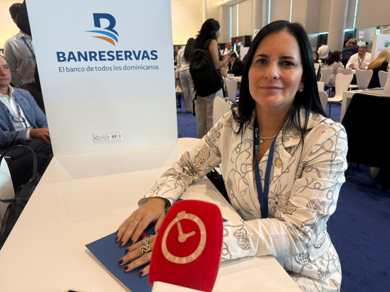 Banreservas refuerza su presencia en el 4to Tradeshow de RD en Miami
