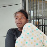 Madre soltera en Puerto Plata solicita ayuda urgente para sostener a sus tres hijos