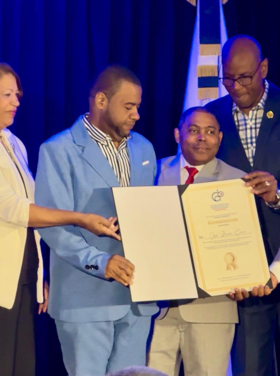 José Ramón Suero agradece reconocimiento del Colegio de Periodistas Dominicano (CDP)