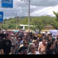 Cientos marchan en Sabana Iglesia contra presencia de haitianos tras crimen de joven; elevan recompensa a RD$500 mil por prófugo