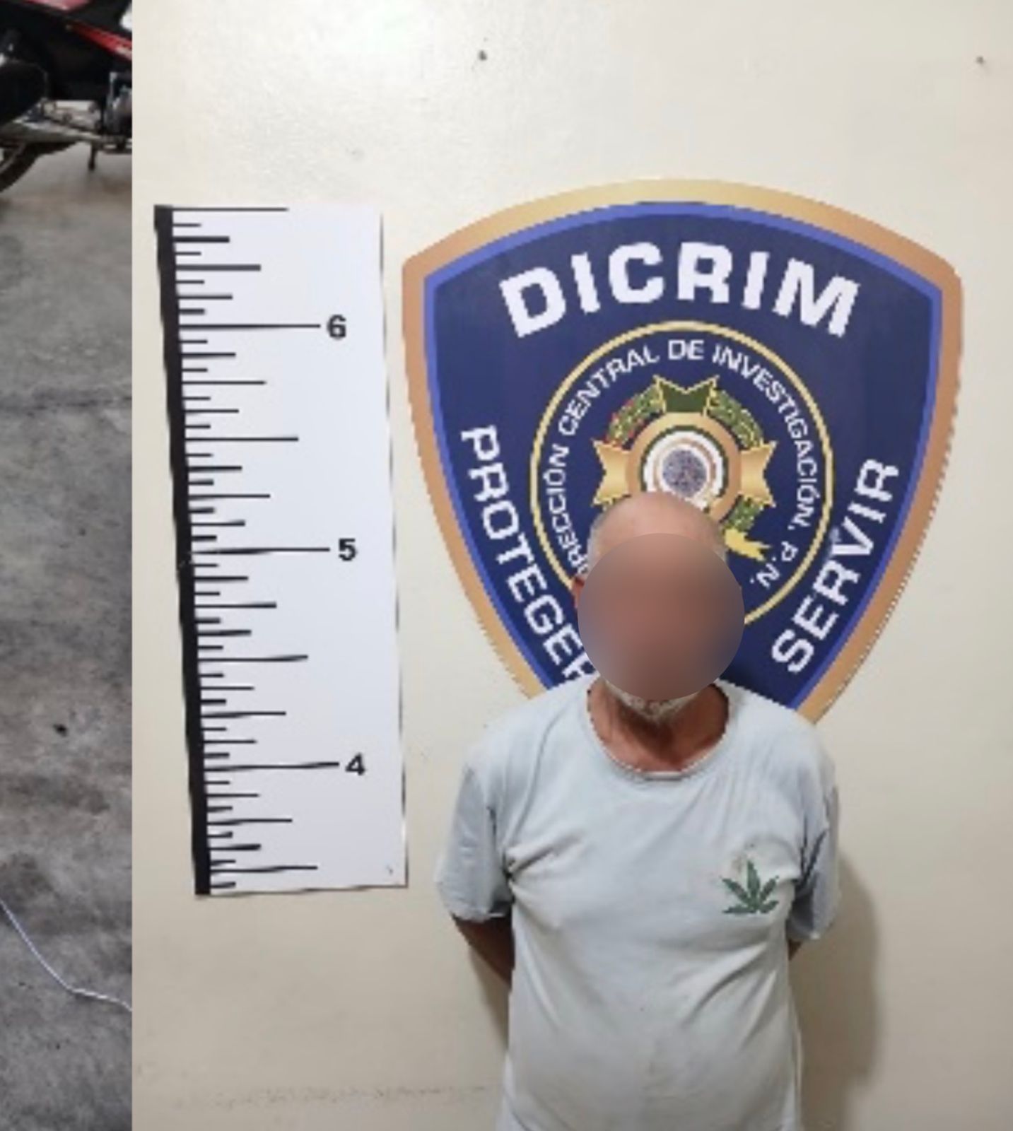 Policía Nacional recupera motocicleta sustraída y arresta a un hombre en flagrante delito