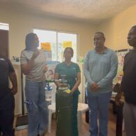 Fundación Rincón Bay fortalece servicios de salud en Las Galeras con donación de tanque de oxígeno