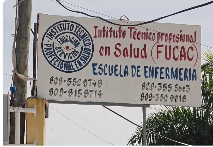 Egresadas de FUCAC denuncian favoritismo en titulación