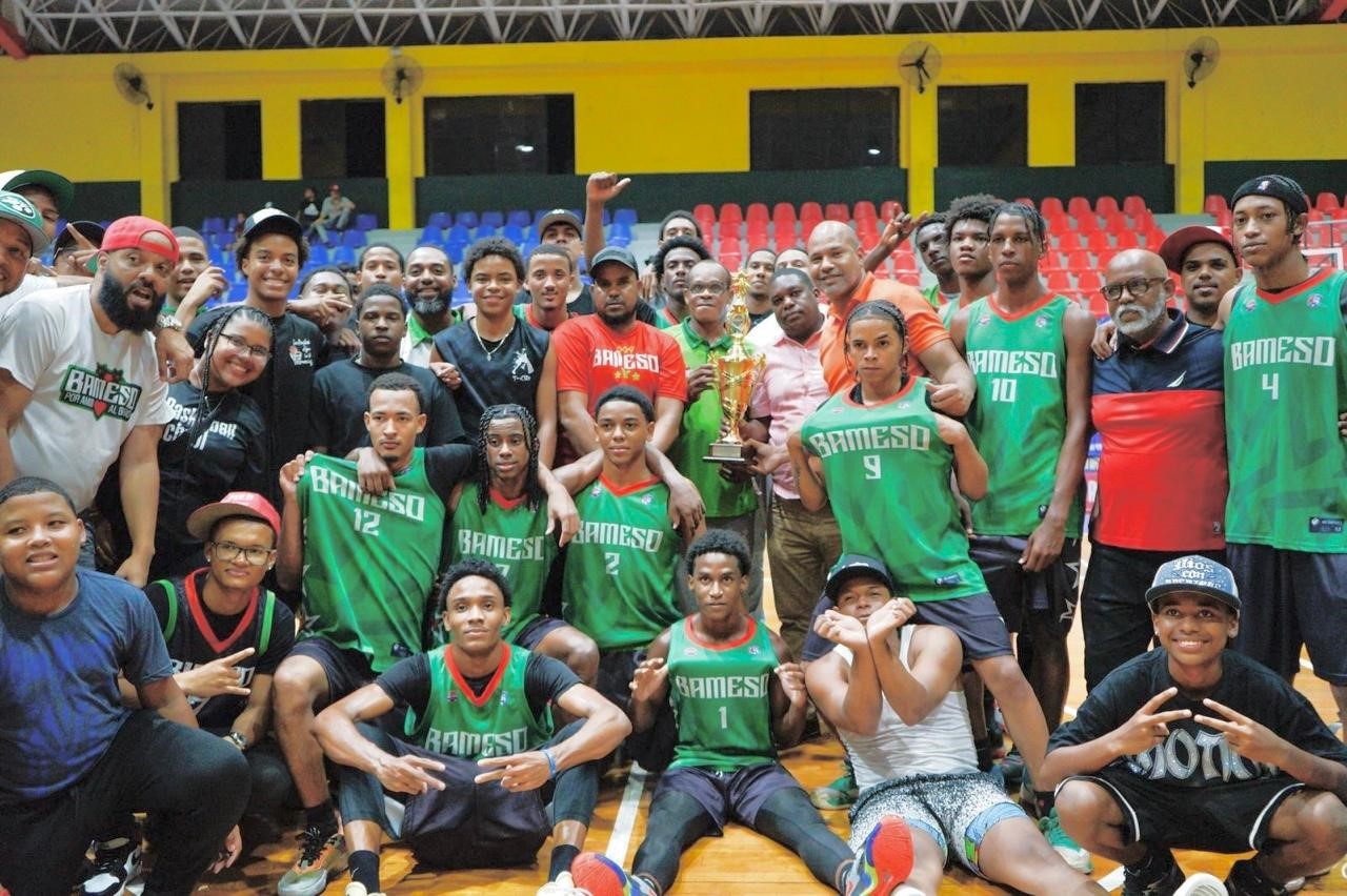 Club Bameso conquista el título del torneo de baloncesto juvenil U19 de ABADINA