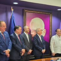 Gobierno busca respaldo del PLD ante impacto económico por conflicto en Oriente Medio