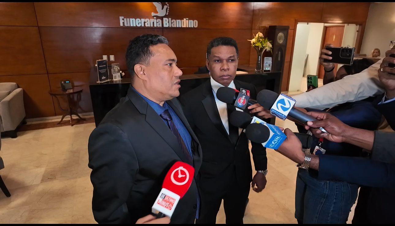 Raymond y Miguel lamentan muerte de Carlos Batista: “Era una persona sin tasa de rechazo”