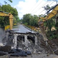 Puente sobre el río Camú.