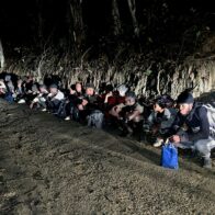 Patrulla del Ejército detiene a 19 haitianos indocumentados en operativo en Loma de Cabrera