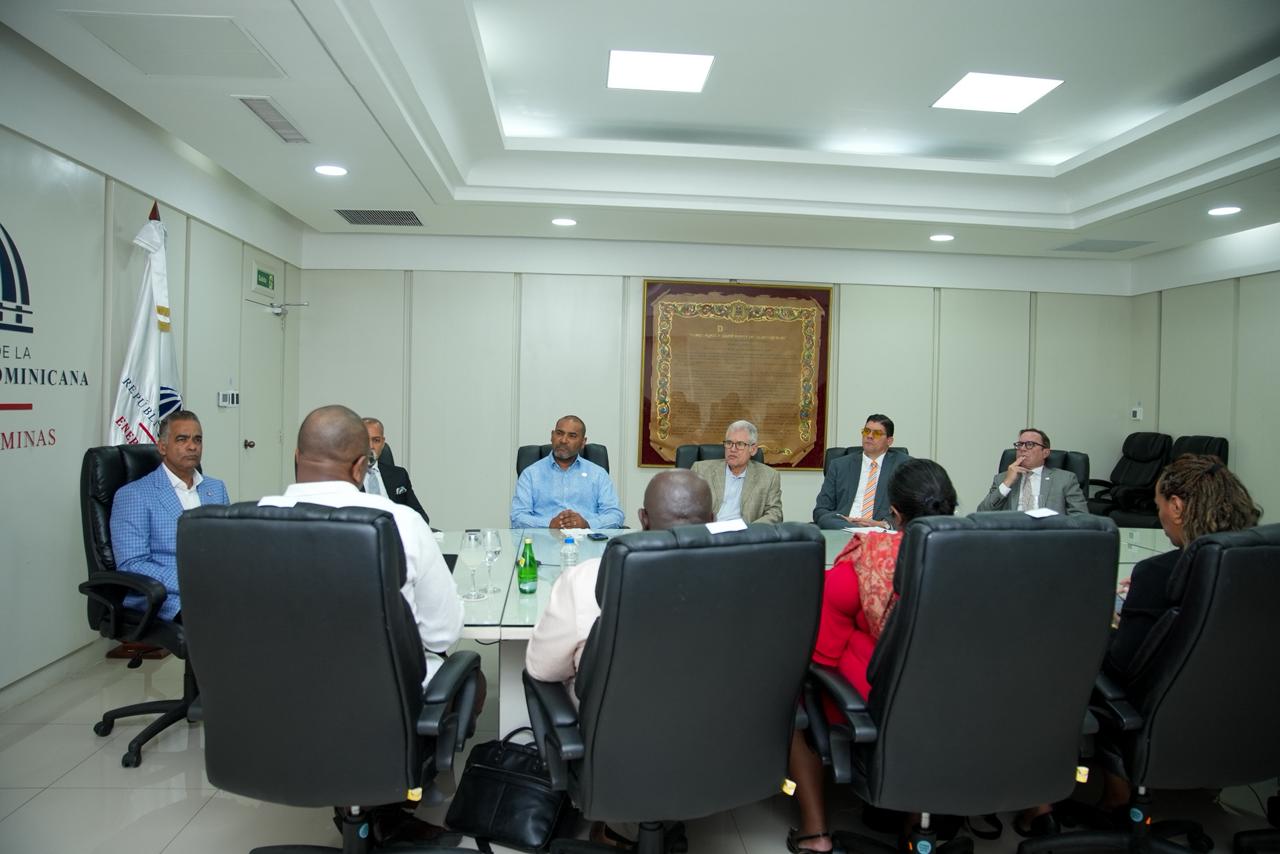 RD y Surinam exploran cooperación en hidrocarburos y fortalecen agenda energética bilateral
