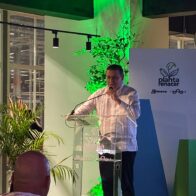 Yayo Sanz Lovatón destaca clima de inversión económica en el país durante inauguración de Planta Renacer