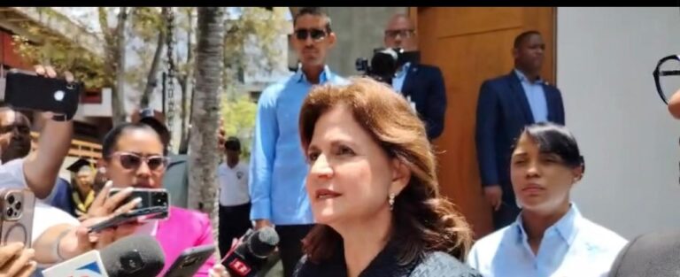 Vicepresidenta responde a Fernández: Gobierno refuerza alertas y atribuye impacto de lluvias a fallas históricas