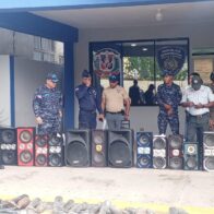 Ocupan mofles y bocinas en operativos preventivos en Constanza