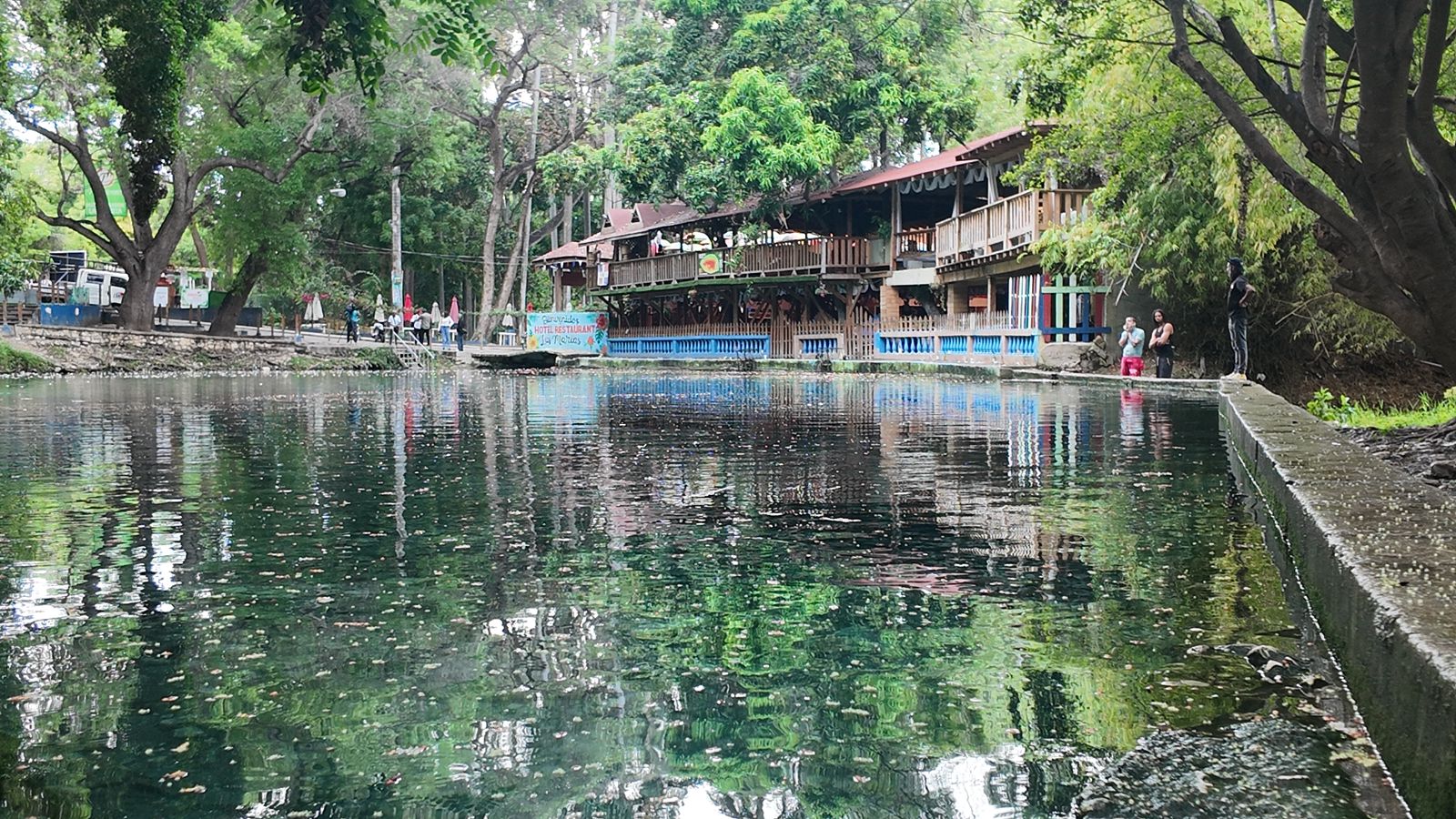 Collado iniciará remozamiento del balneario Las Marías en Neyba