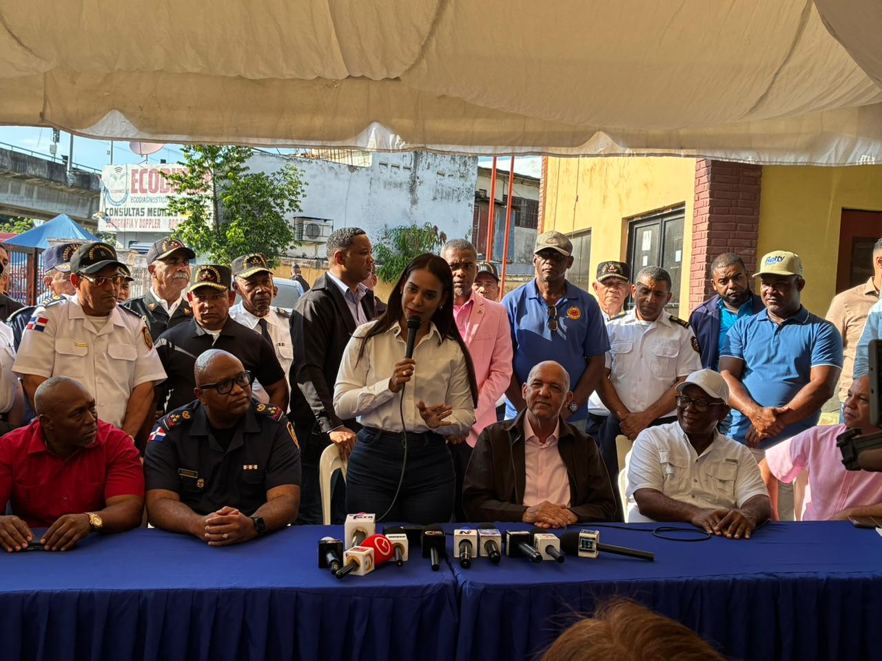 Alcaldesa Betty Gerónimo advierte sobre acciones legales contra contratistas por obras inconclusas en SDN