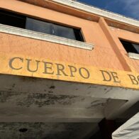 Betty Gerónimo constata abandono total de estación de bomberos en Santo Domingo Norte