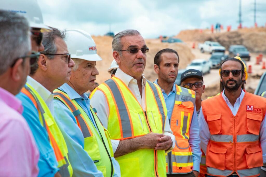 Abinader supervisa construcción de la avenida República de Colombia con fondos de Aerodom por RD$12 mil millones