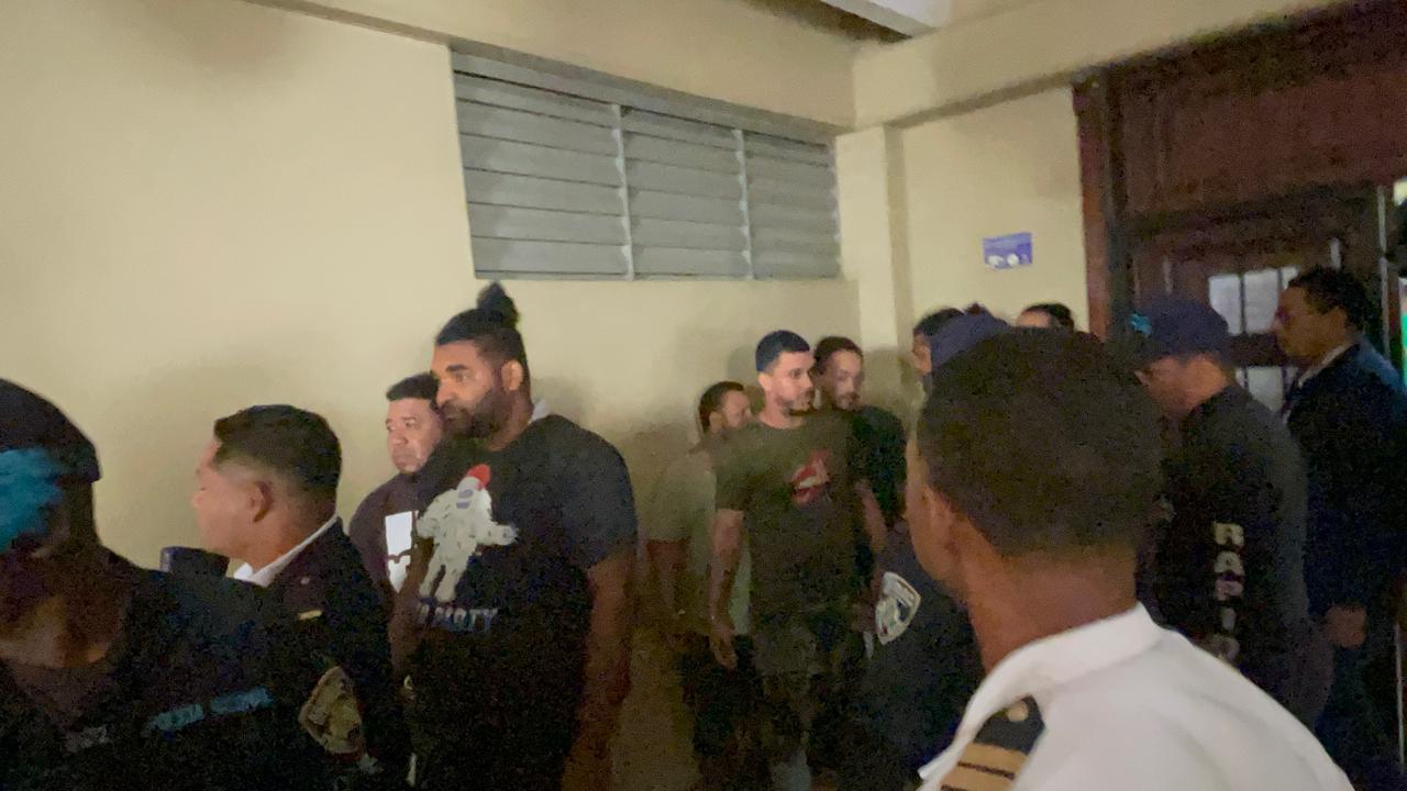 Dictan tres meses de prisión preventiva a implicados en muerte de chofer en Santiago
