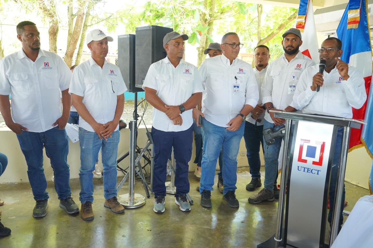 Titulación afianza la seguridad jurídica de más de 2,400 personas en La Vega