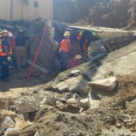 Colapso de edificación en Arroyo Abajo deja una persona desaparecida y varias viviendas afectadas