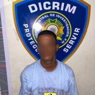 Policía Nacional apresa hombre durante operativo preventivo en La Vega; ocupan presuntas sustancias narcóticas