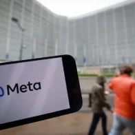 Bruselas pide a Meta que permita el uso de servicios de inteligencia artificial alternativos en WhatsApp