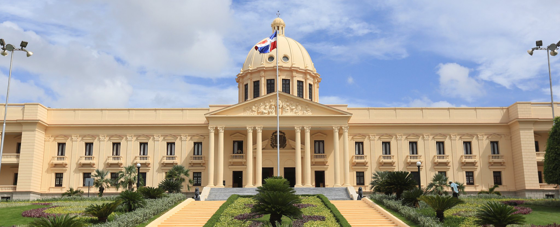 Gobierno revisa programas sociales y proyecta ahorrar RD$10,000 millones en subsidios