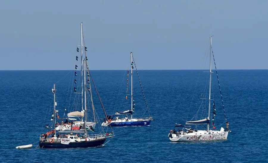 La Flotilla rumbo a Gaza denuncia haber sido interceptada por barcos de Israel