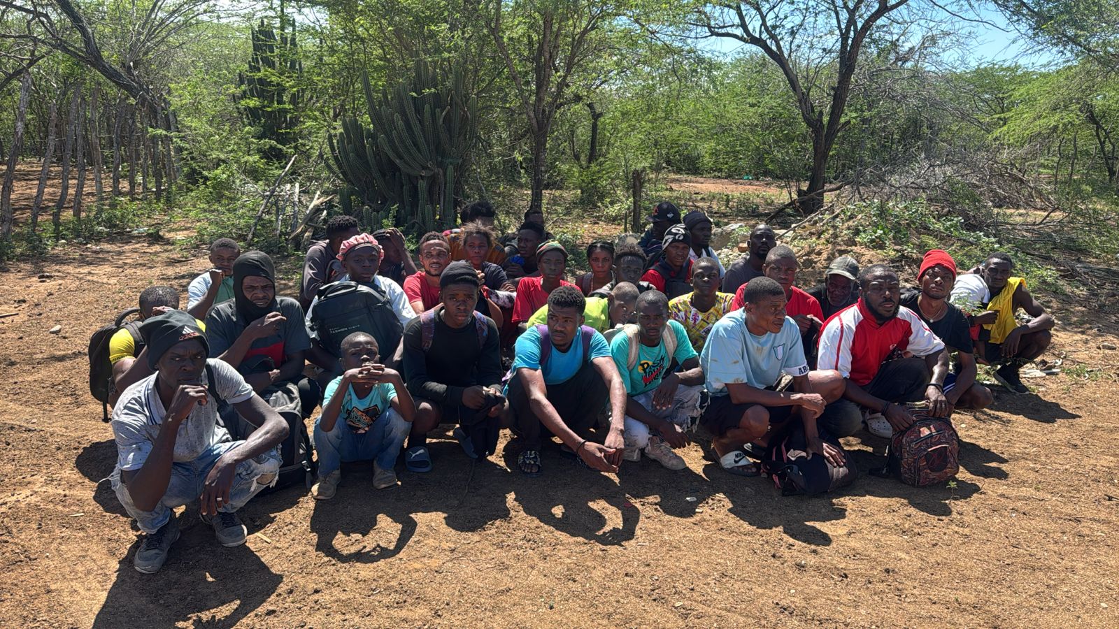Ejército detiene a 34 haitianos en condición migratoria irregular en Montecristi