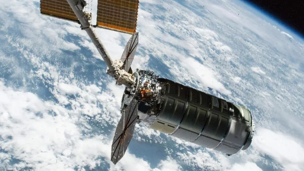 Artemis II despliega con éxito cuatro microsatélites y confirma que los astronautas se encuentran bien de salud