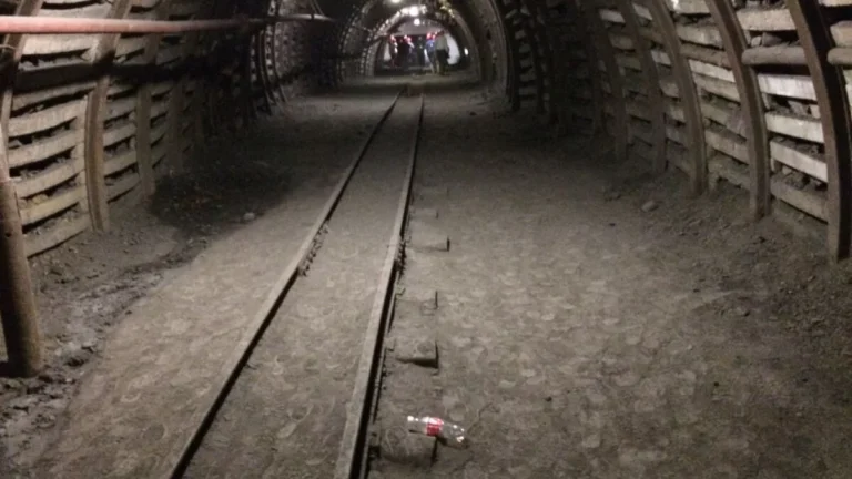 Mueren cuatro trabajadores al quedar atrapados en una mina de carbón en el norte de China