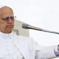 León XIV pide reabrir el diálogo para una paz justa en Oriente Medio en una conversación con Herzog