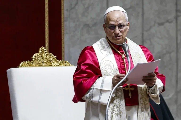 El papa urge a la paz a los gobernantes: «¡Deténganse! ¡Siéntense en mesas de mediación!»
