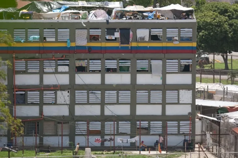 Un motín en una cárcel de Venezuela deja cinco muertos