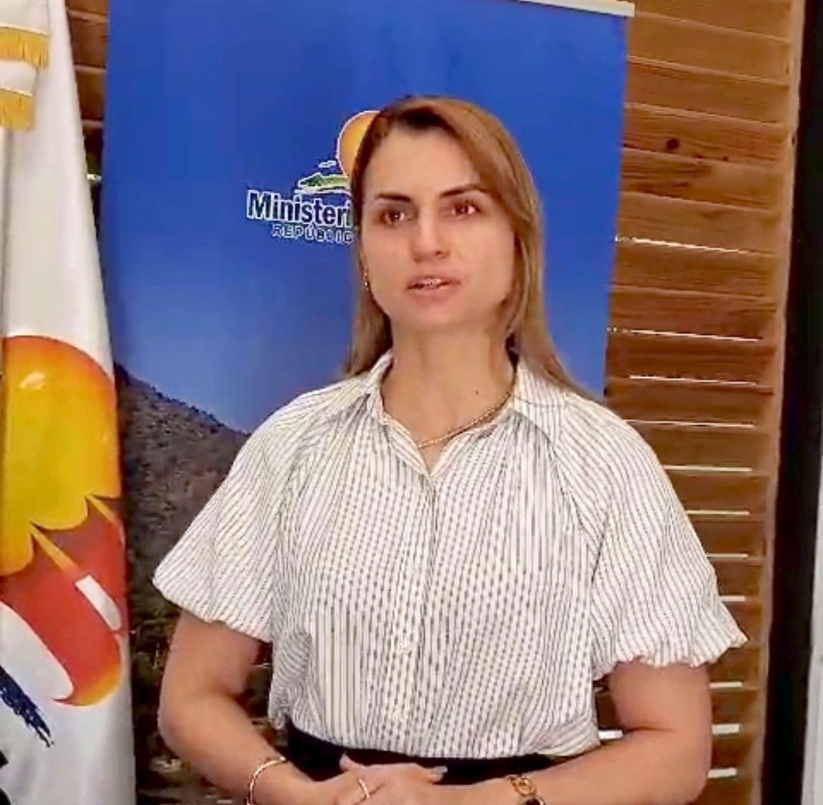 Yamilka Suriel recibe representantes del Ministerio de la Mujer y Educación para acuerdo en Jarabacoa