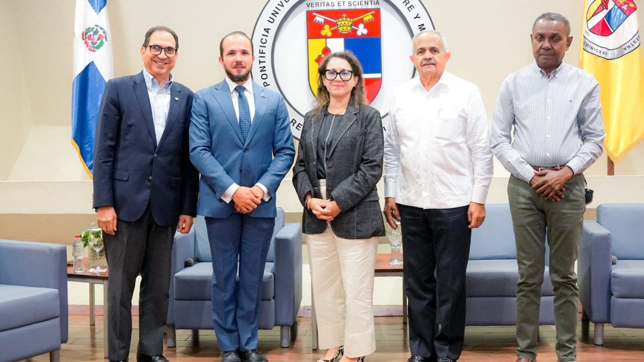 Tecnificación Nacional de Riego destaca avances en modernización agrícola durante conferencia