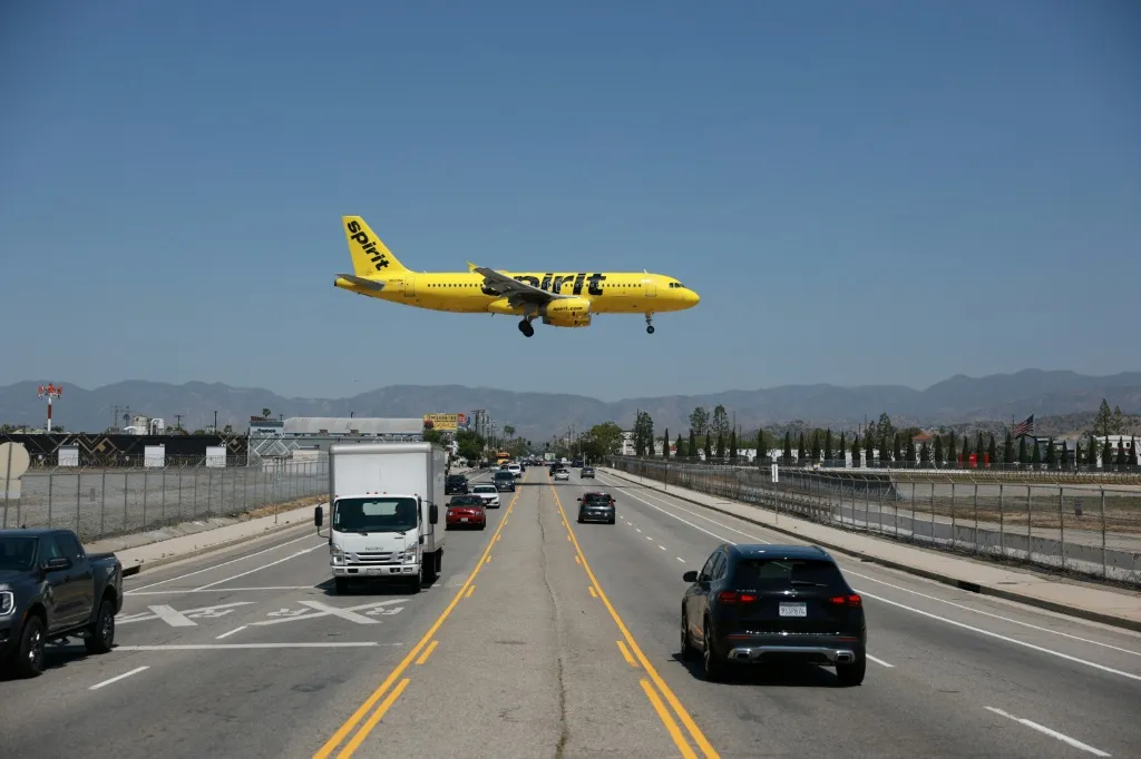 Spirit Airlines cesa operaciones en República Dominicana y deja pasajeros varados