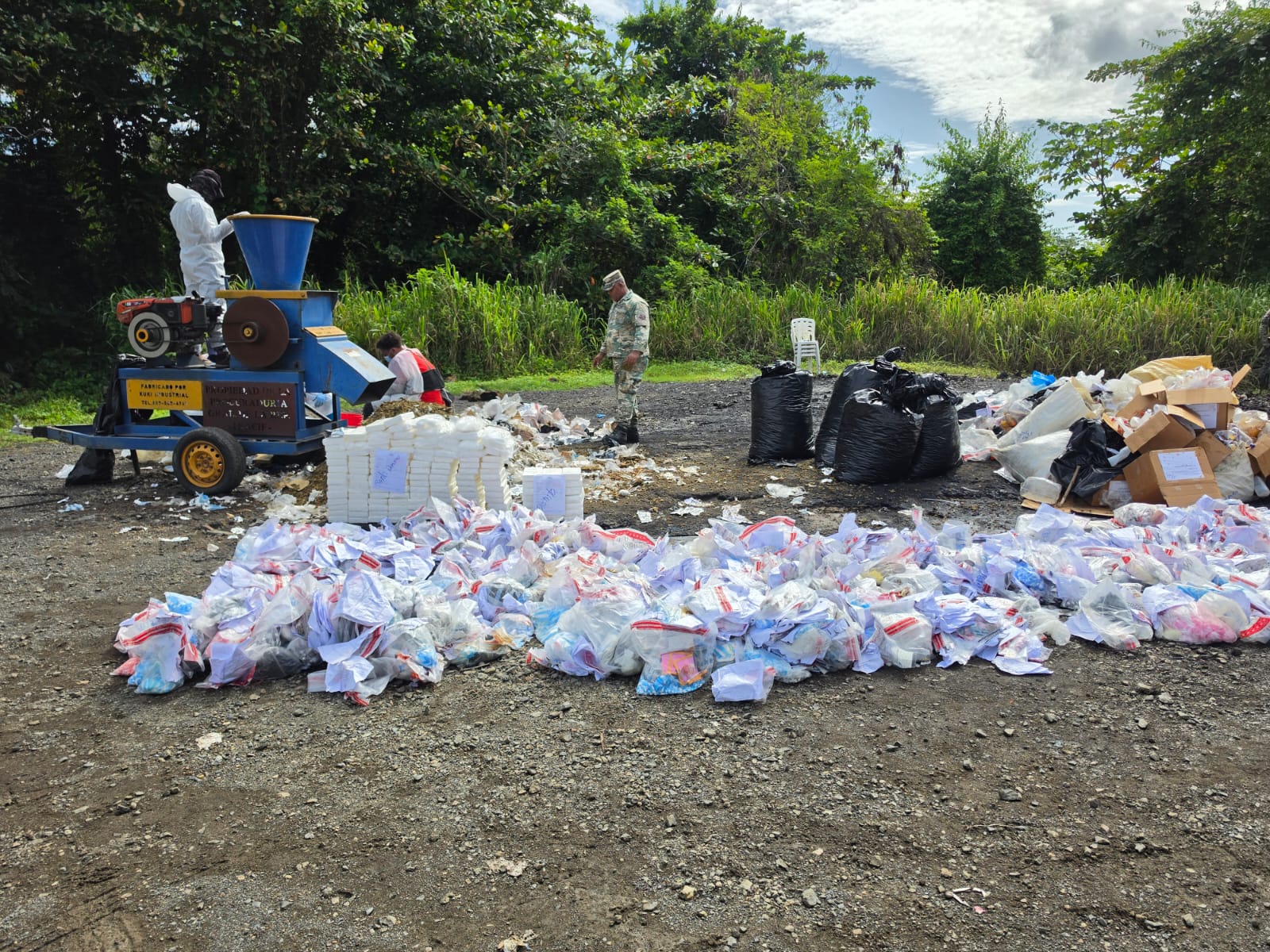 Inacif destruye más de 960 kilogramos de drogas ocupadas en operativos antinarcóticos