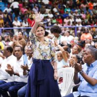 Raquel Peña comparte con más de 5,000 madres en Barahona durante jornada “Madres que Sostienen”
