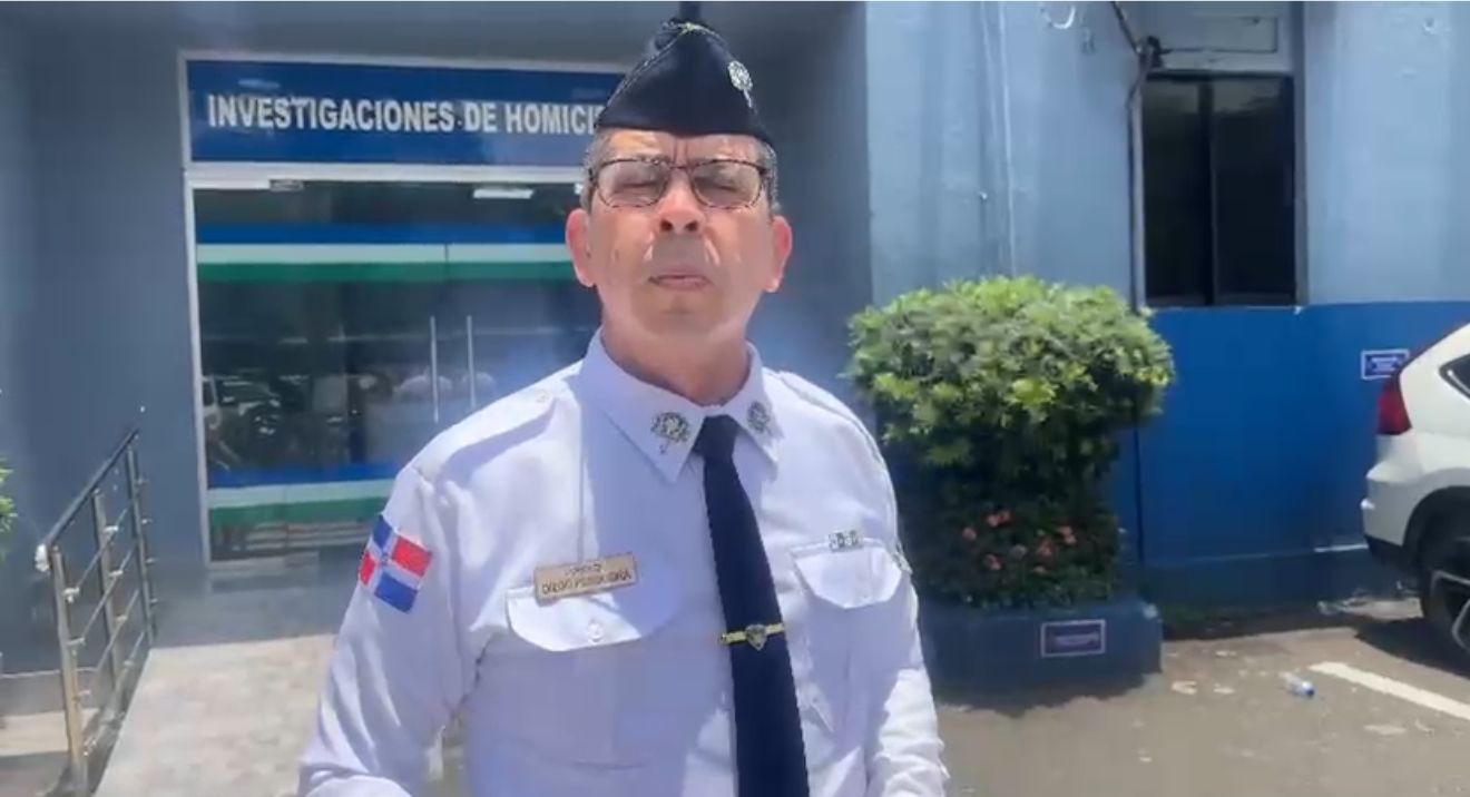 Policía Nacional investiga muerte de hombre tras caer desde el cuarto piso de Plaza Central