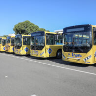 Gobierno y colegios privados coordinan plan de transporte escolar para reducir taponamientos